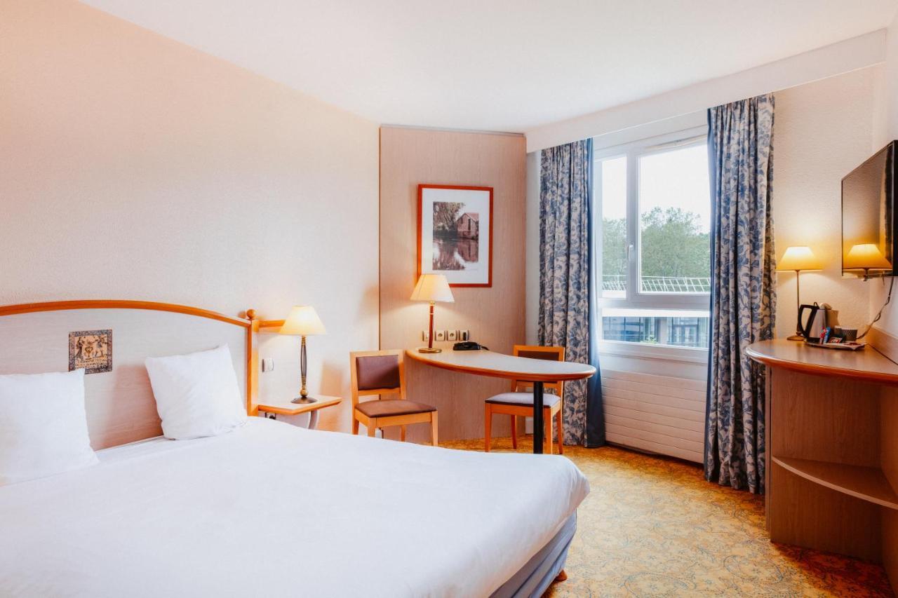 Mercure Nevers Pont De Loire Εξωτερικό φωτογραφία