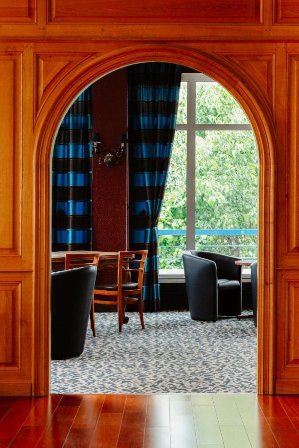 Mercure Nevers Pont De Loire Εξωτερικό φωτογραφία
