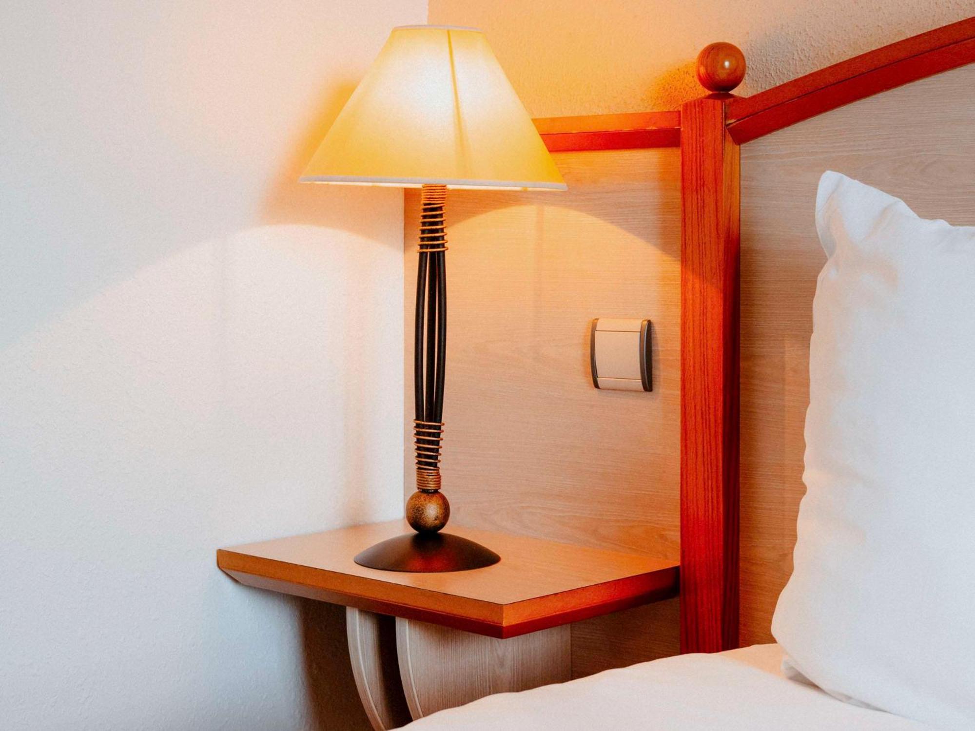 Mercure Nevers Pont De Loire Εξωτερικό φωτογραφία